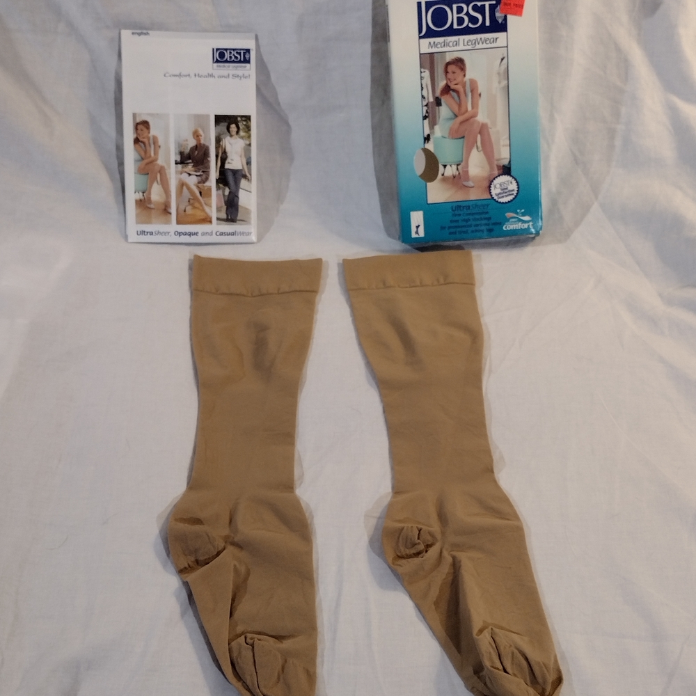 JOBST Medical LegWear UltraSheer Stockings - Beige - Picture 6 of 10